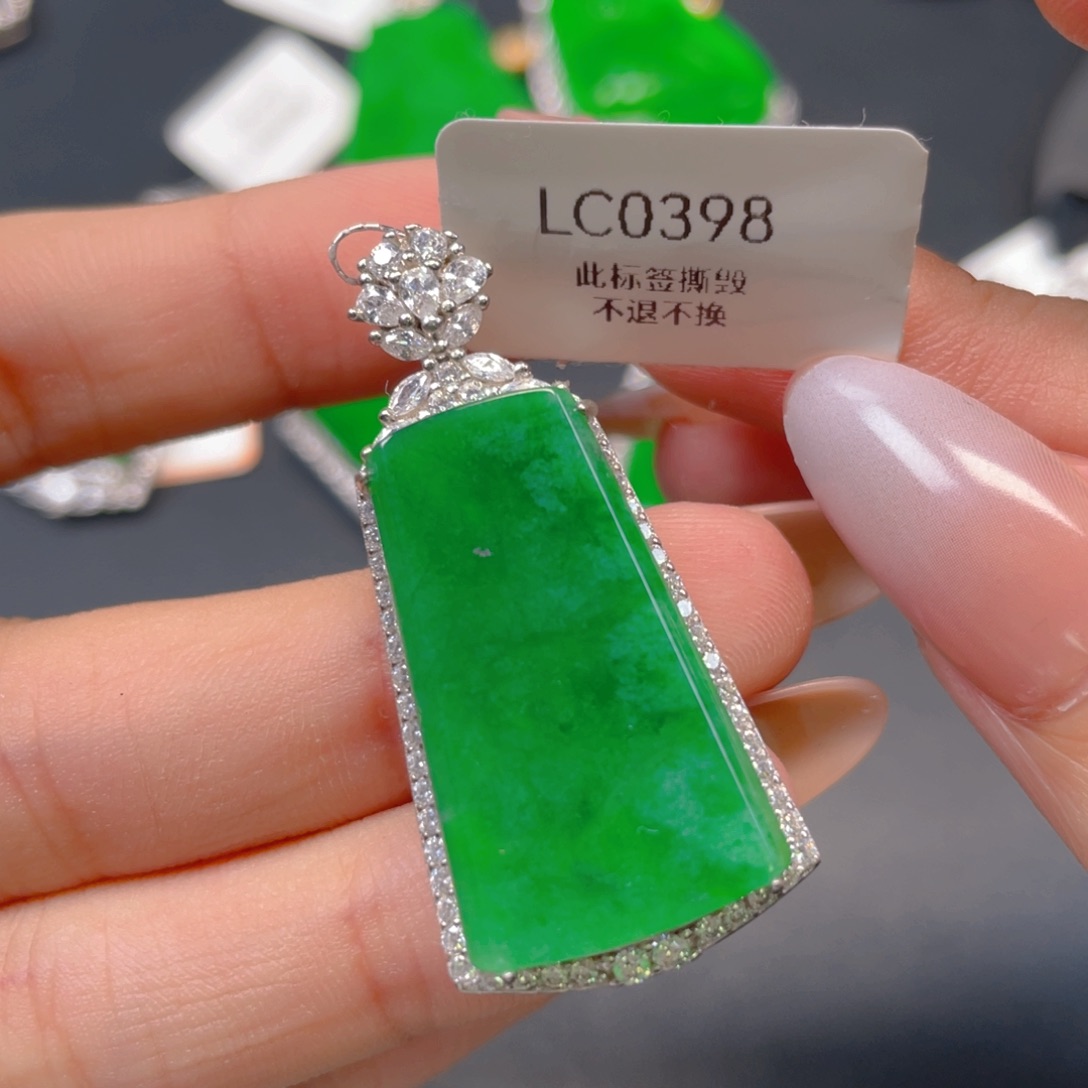 【闪购商品】颈饰银S925镶嵌翡翠翡翠