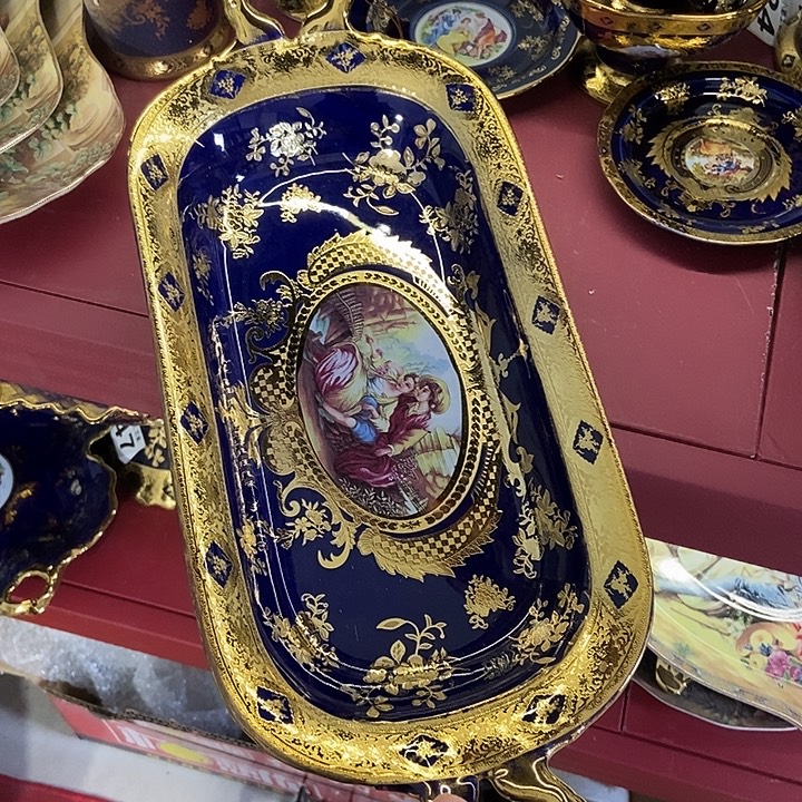 瓷片瑕疵…………………………………