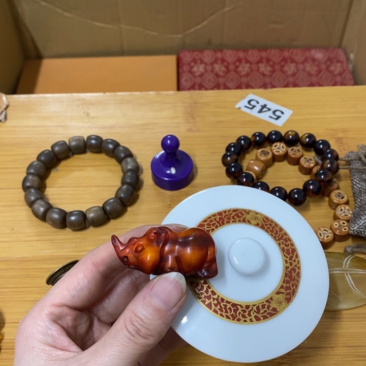 瓷片哈中古工艺品一件瑕疵