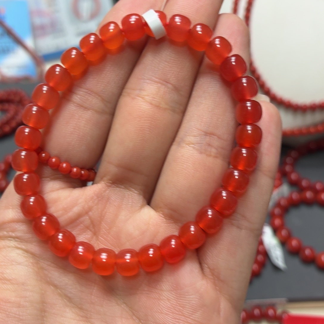 南红玛瑙未镶嵌冰红渐变老型6.6手围16