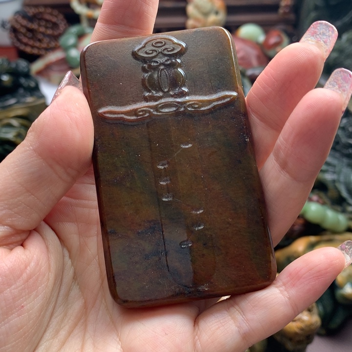 岫岩河磨玉（透闪石质玉）把件未镶嵌