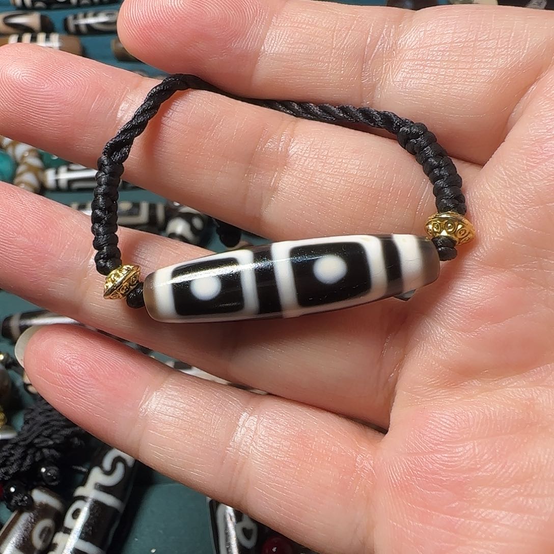 玛瑙/玉髓颈饰合金