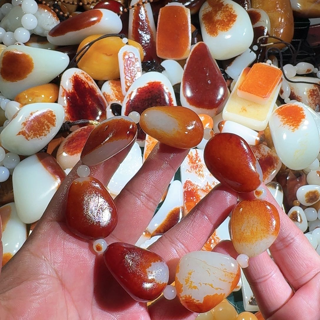 和田玉挂件未镶嵌