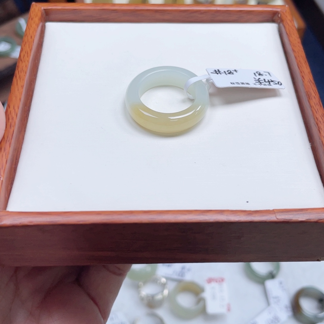 和田玉戒指未镶嵌4号糖白泥鳅背#18