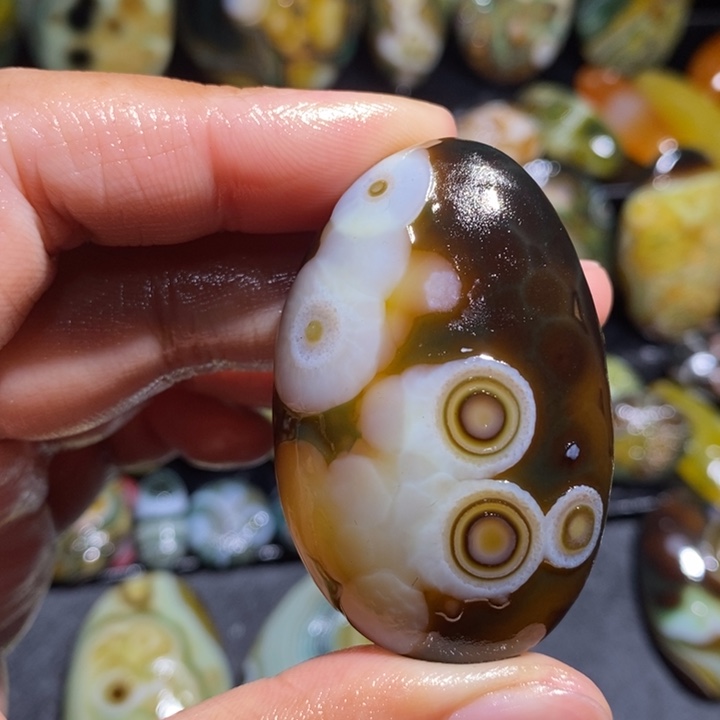 玛瑙/玉髓珠宝奇石未镶嵌