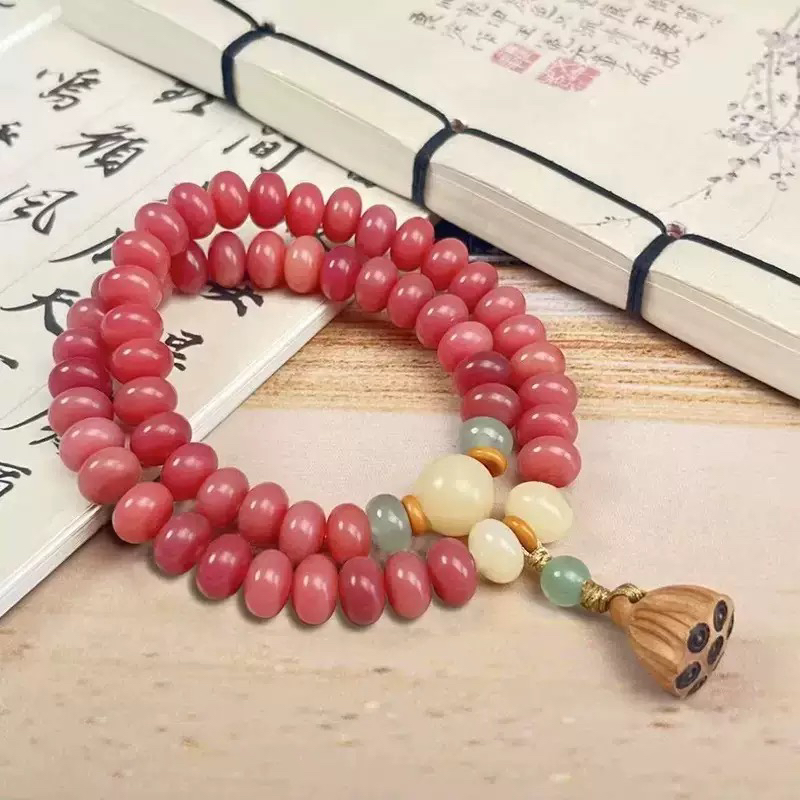 DS001精品手串(无礼盒)乌梅子酱