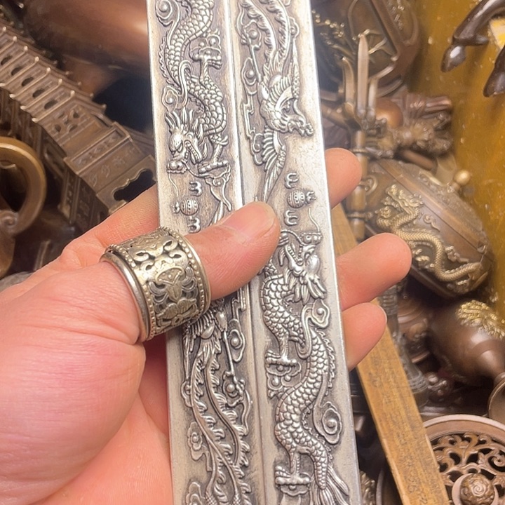 诚信经营铜器摆件