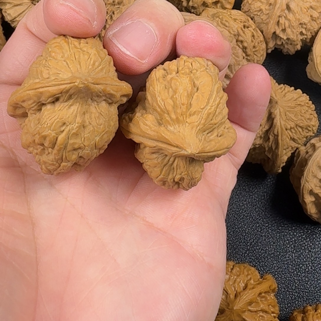 瓜***农吊坠文玩核桃赤龙