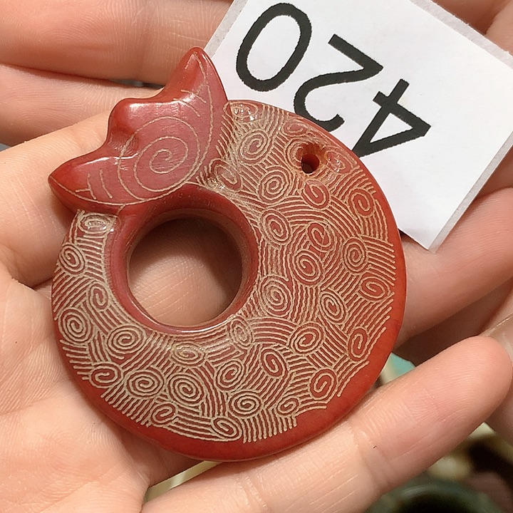 和田玉颈饰未镶嵌