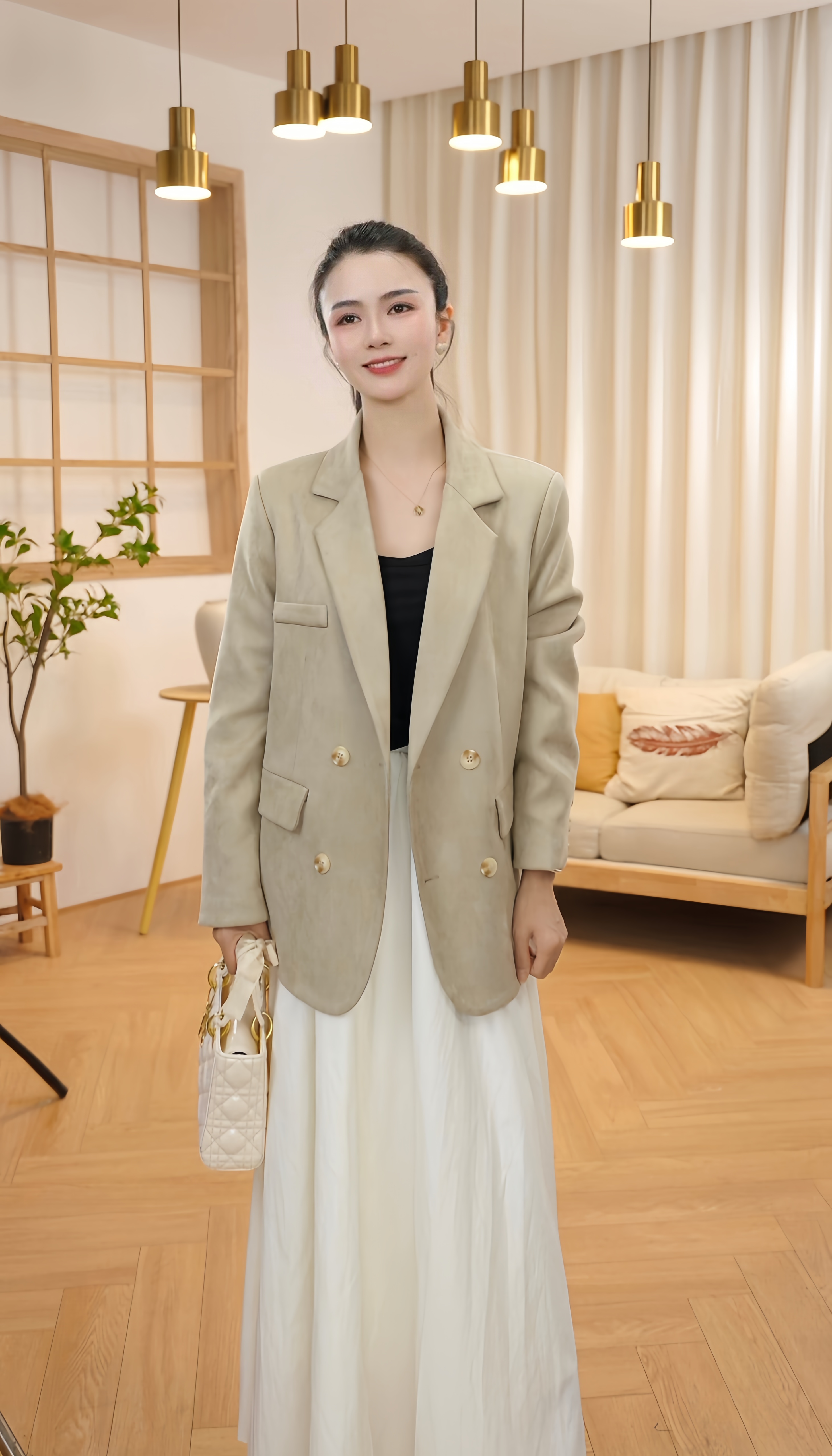 2025秋季新款洋气感西装淡人穿搭女士高档西装设计感