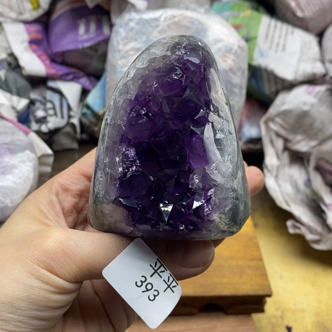 紫晶乌拉圭未镶嵌