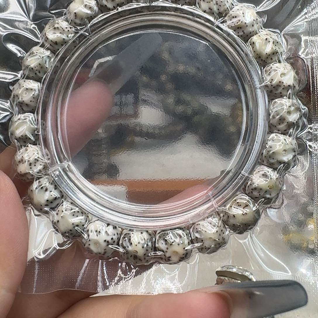 星月菩提手串9卓越糯冰石玉雕刻10 9