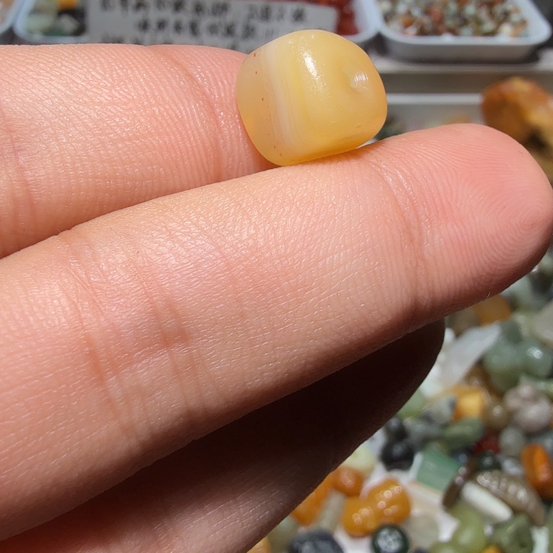 和田玉未镶嵌珠宝奇石