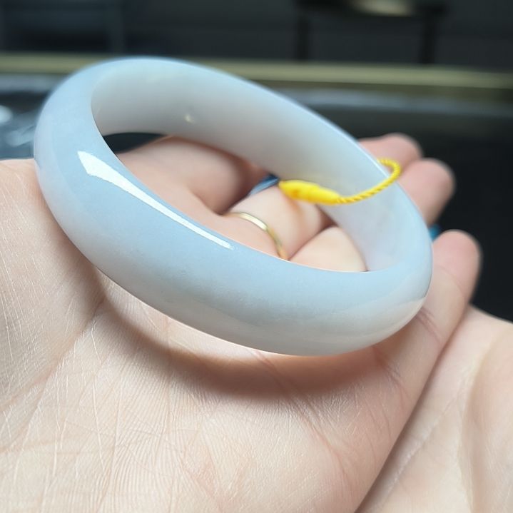 翡翠未镶嵌手镯手镯