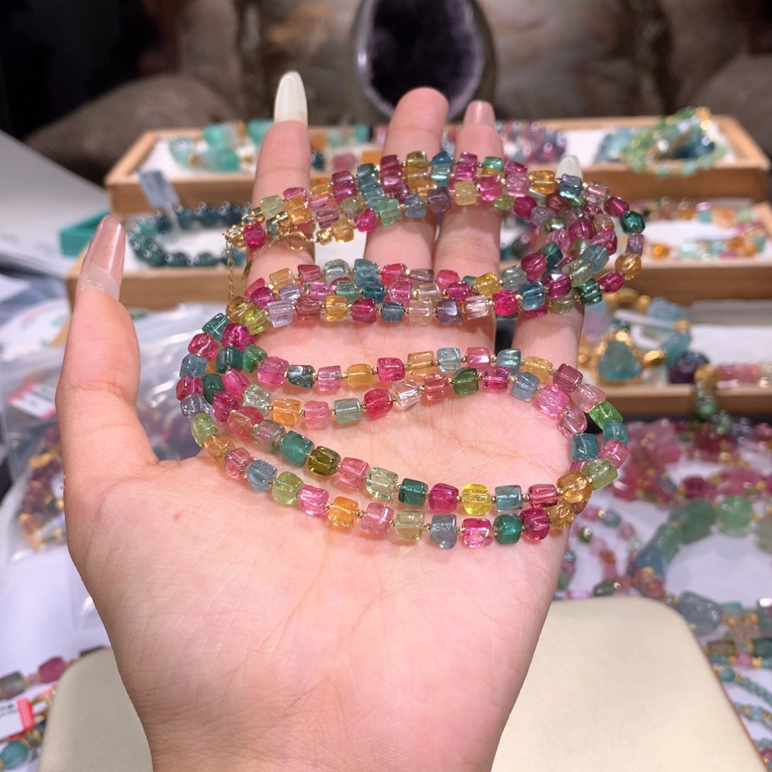 未镶嵌多样性发货其一碧玺✨****?