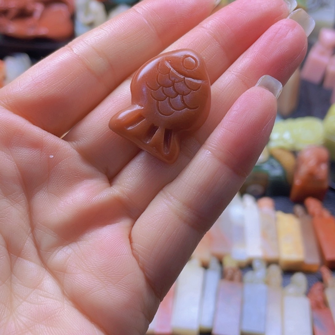 昌化石印石老挝小鱼