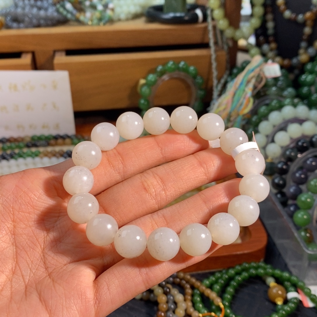 和田玉未镶嵌手链