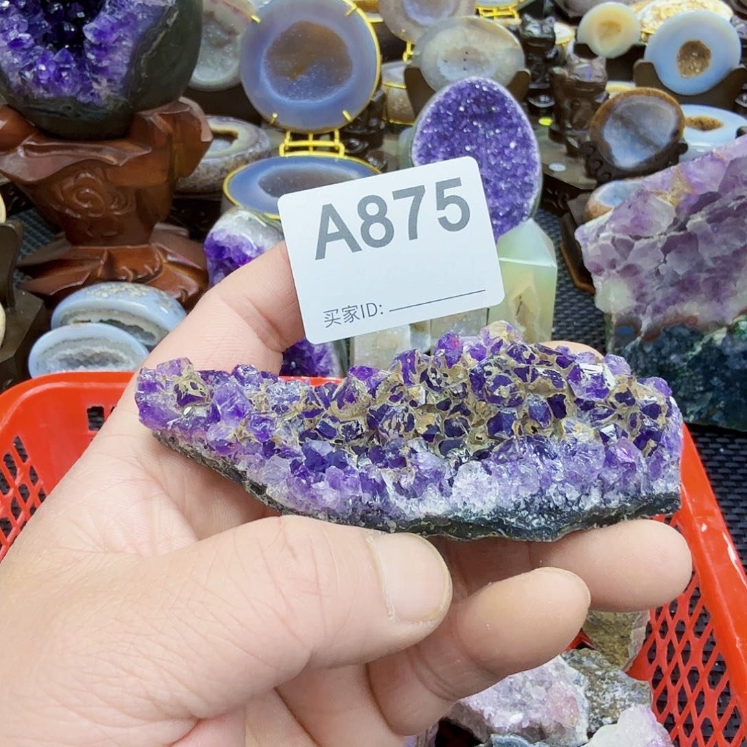 未镶嵌水晶大型摆件（非配饰）