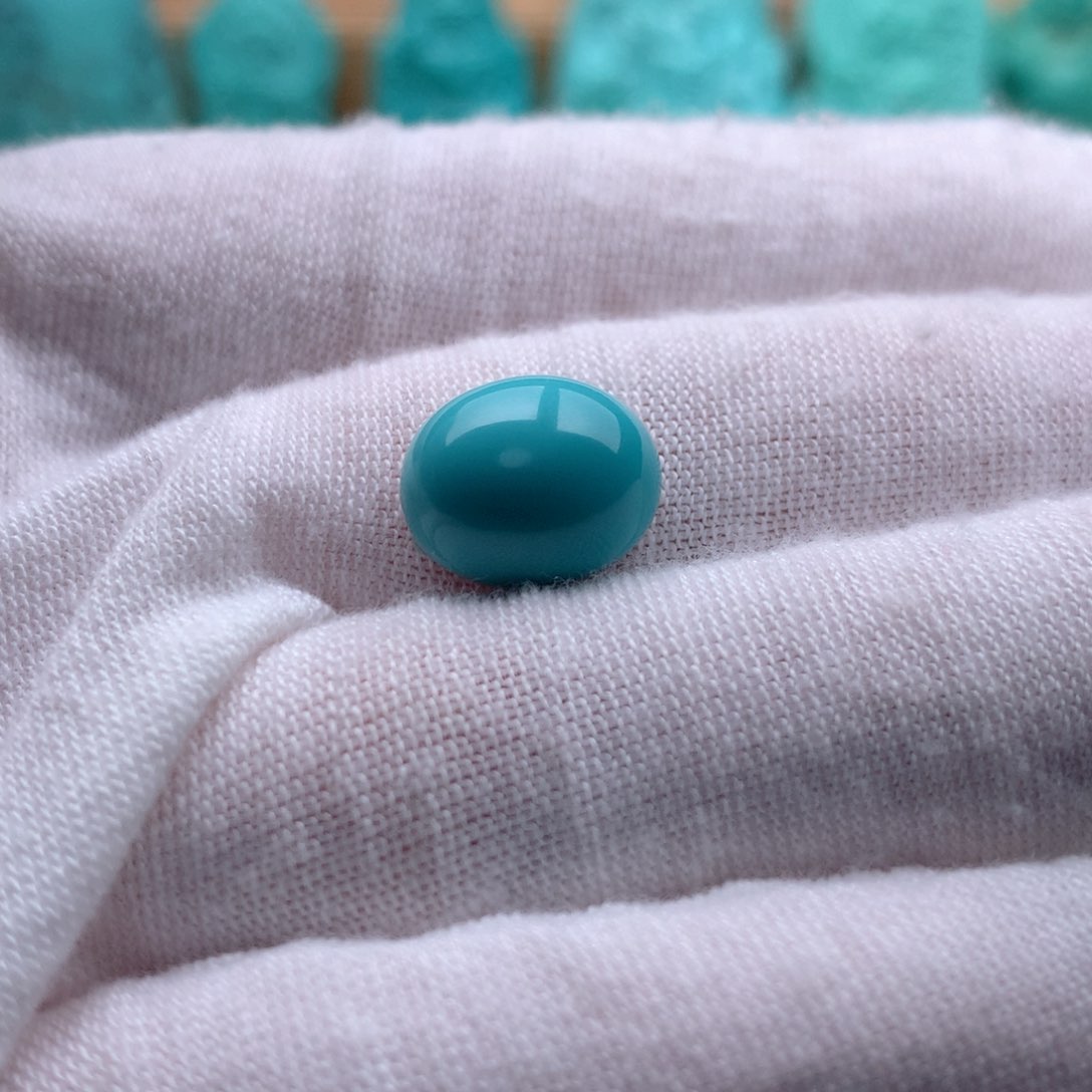 绿松石颈饰未镶嵌生**花