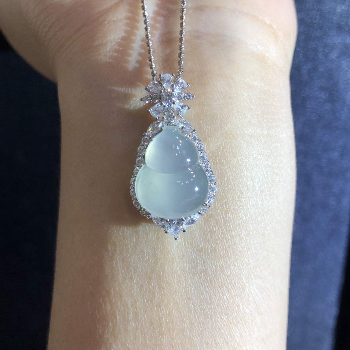 缅甸天然a货翡翠高冰葫芦吊坠