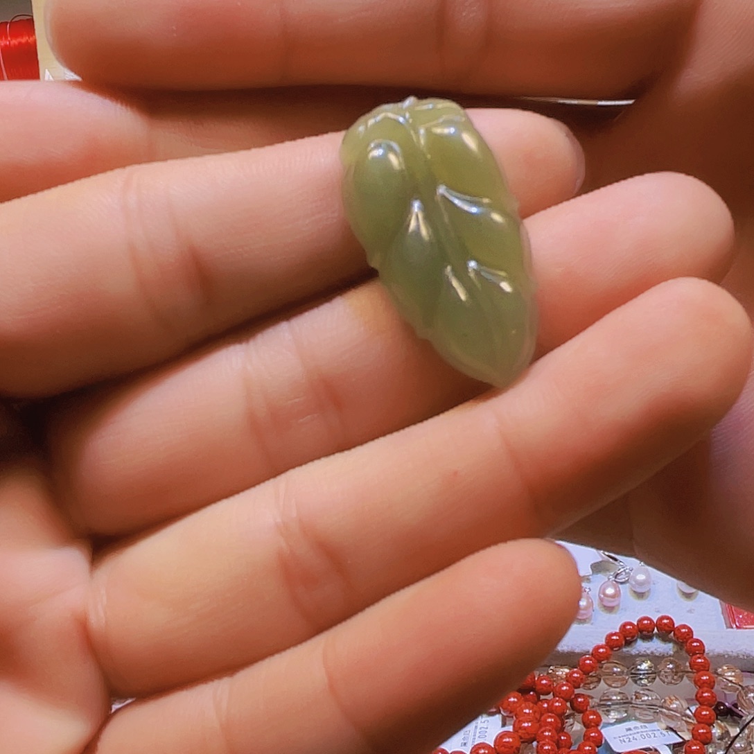 和田玉（糖玉）颈饰未镶嵌