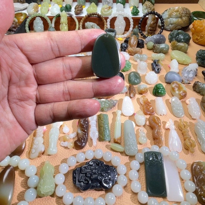 和田玉颈饰未镶嵌定制款