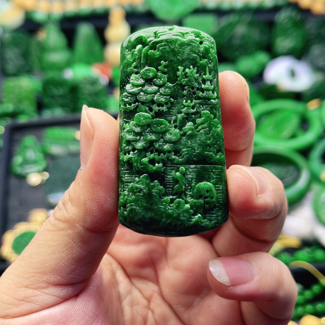 *****翡翠未镶嵌颈饰吊坠