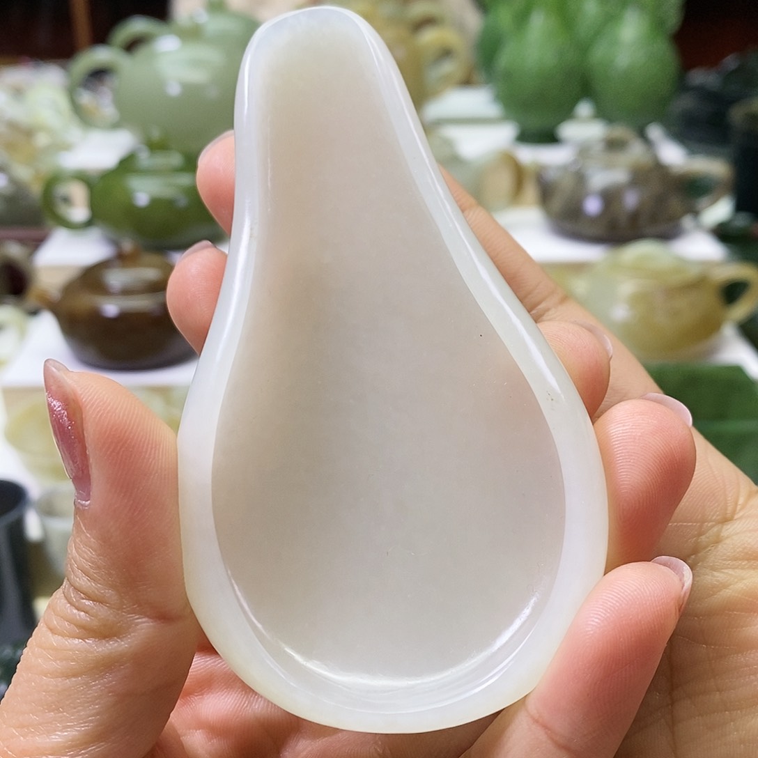 和田玉茶则未镶嵌