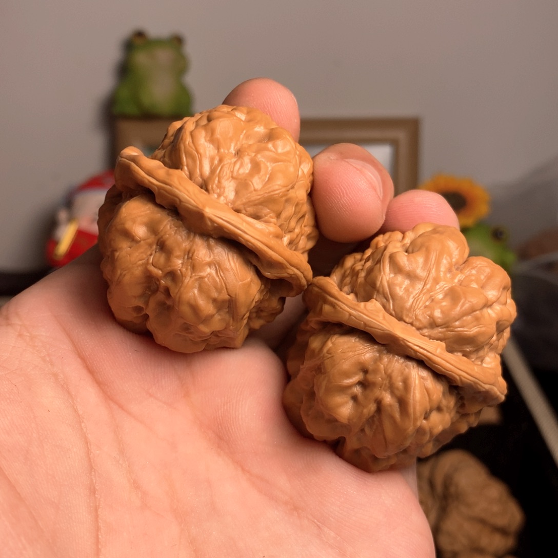 吊坠文玩核桃桐**?