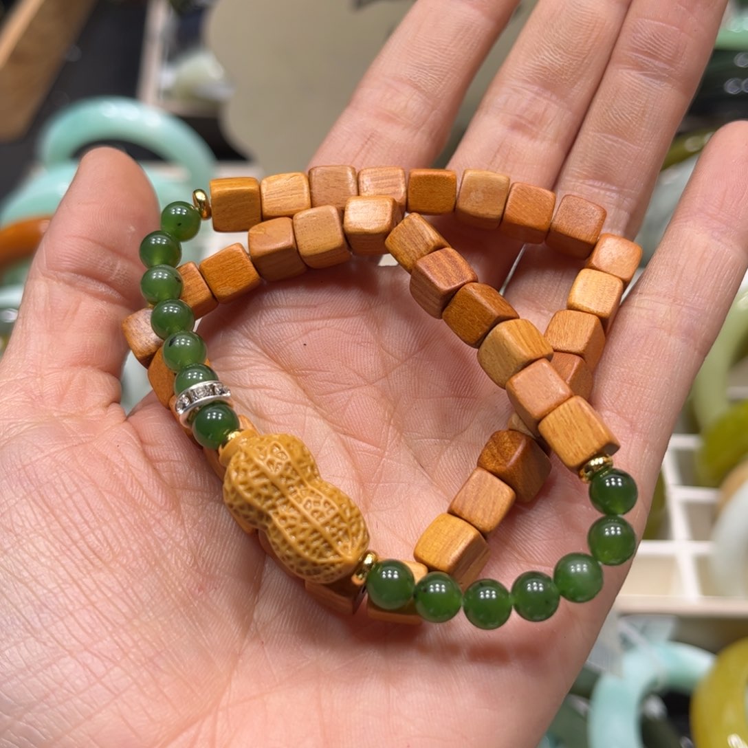 和田玉手链未镶嵌