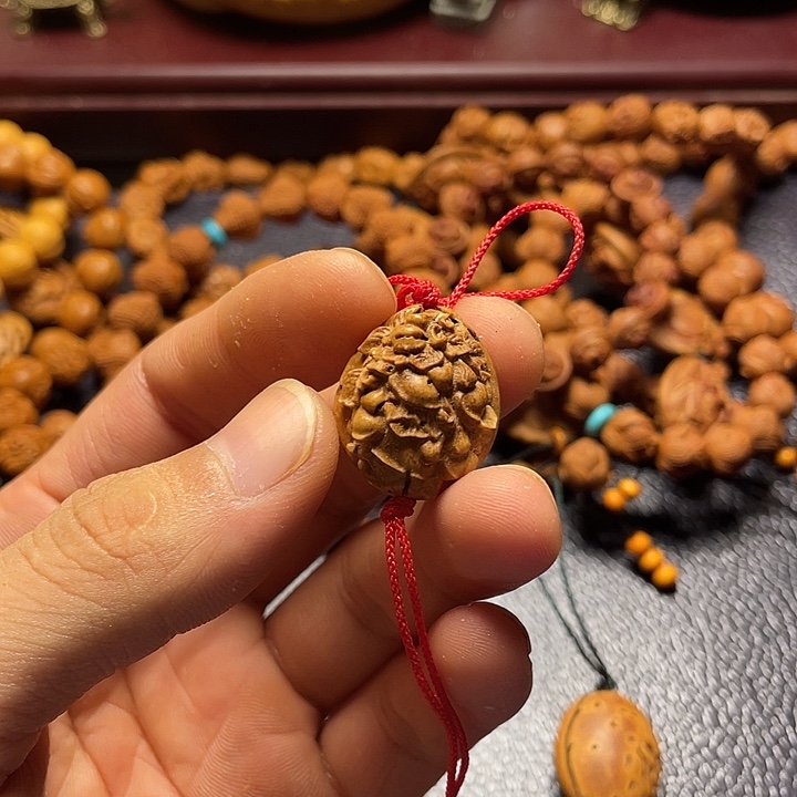 ?****?大桃核雕刻葫芦单籽