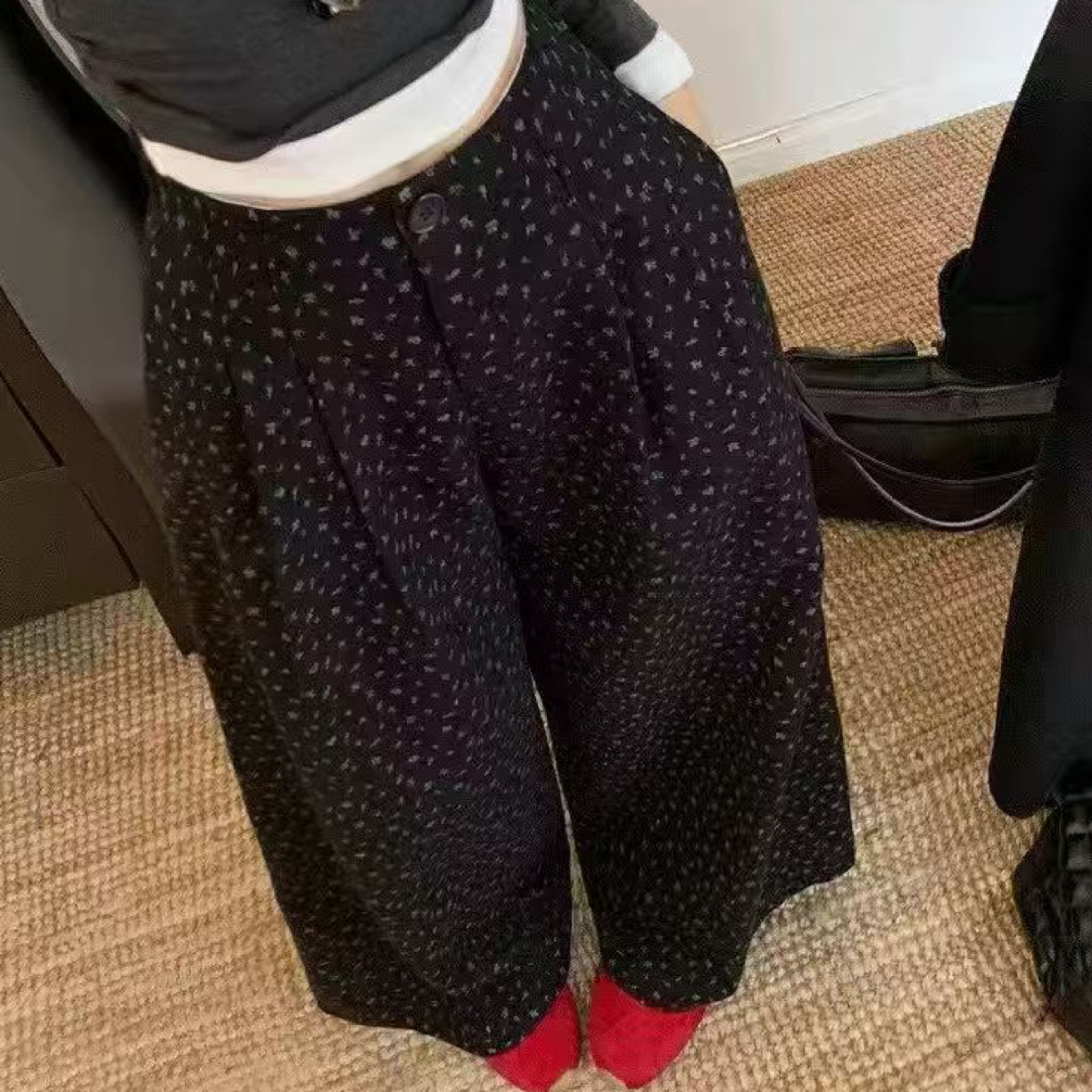 韩系毛呢小碎花阔腿拖地裤内衣女