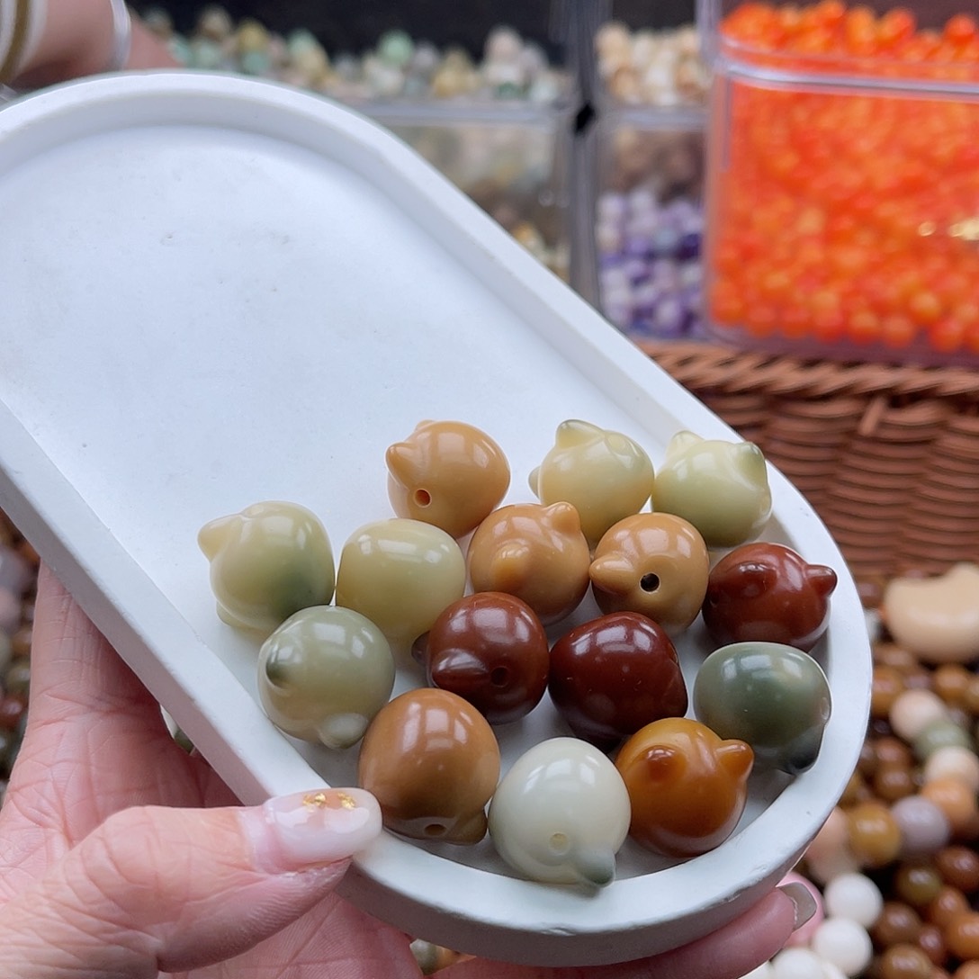 白玉菩提吊坠B/18mm/15颗微瑕