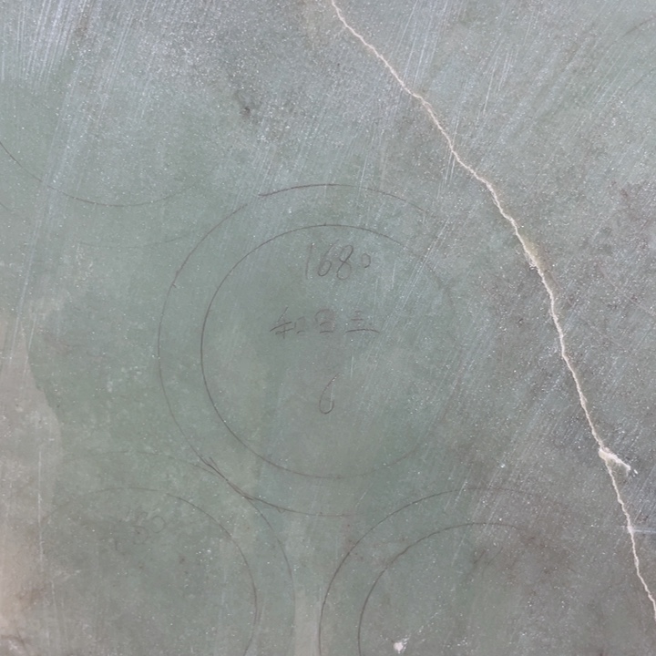 和田玉未镶嵌手镯定制