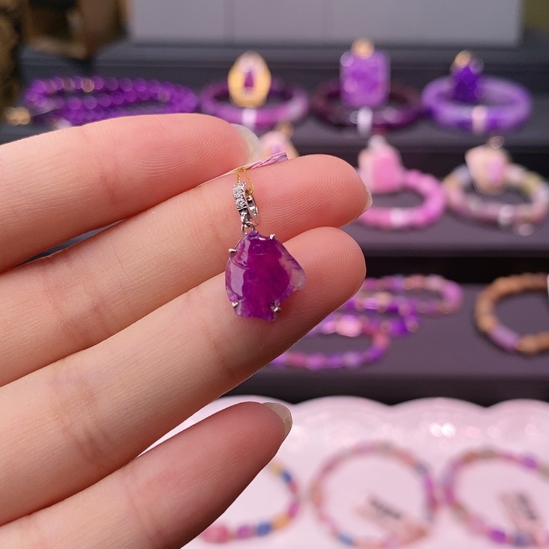 苏纪石（舒俱来）18K金镶嵌吊坠(不含链)