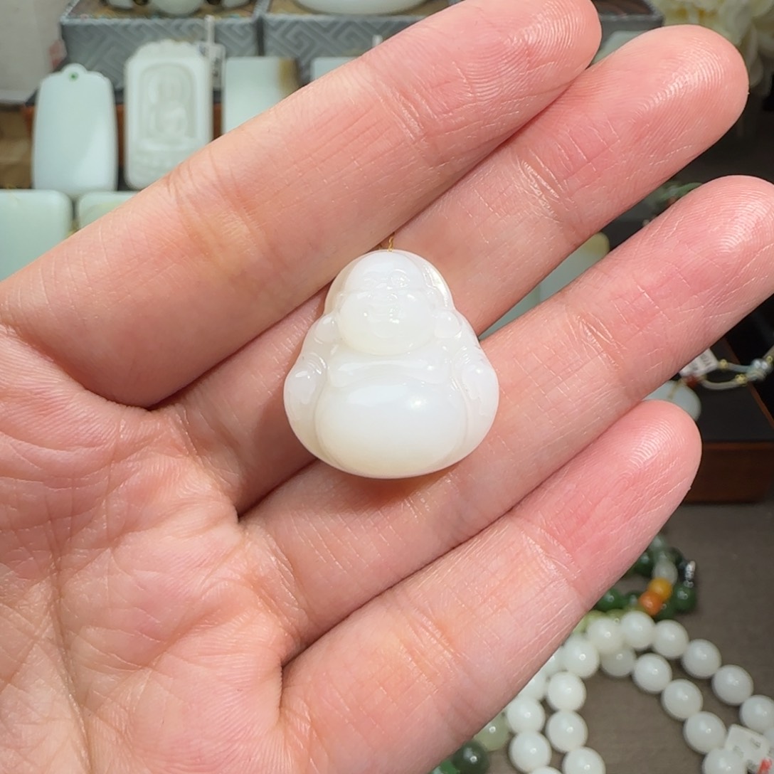 和田玉颈饰未镶嵌