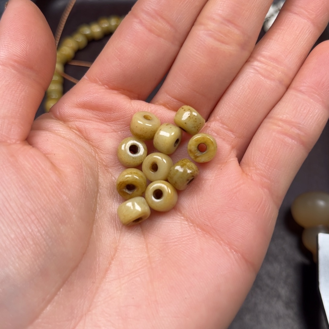 手串/手链驼骨编号81发10颗尺寸0.8