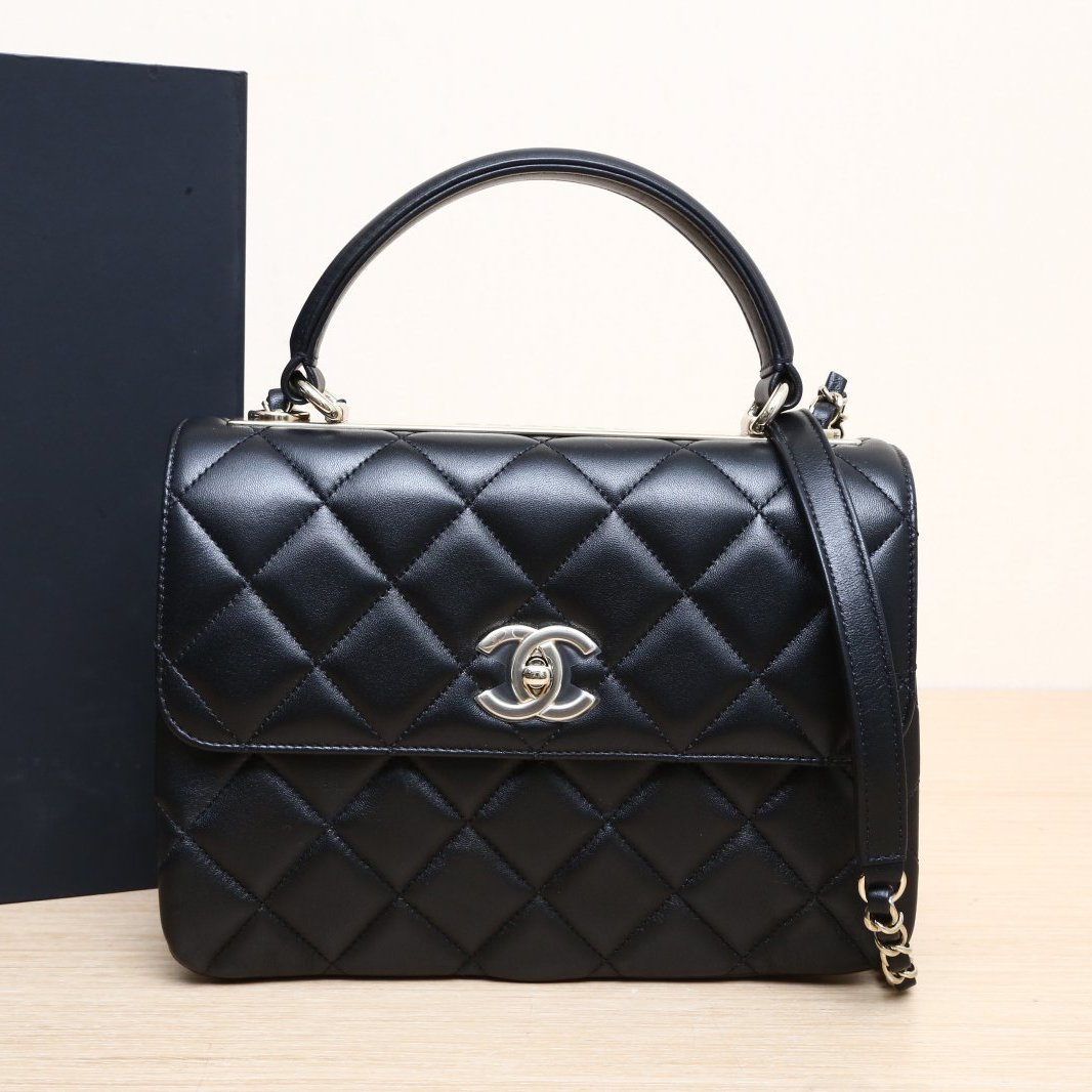 99新 Chanel/香奈儿 小花6花 Trendy CC 手提风琴包 小号 31开