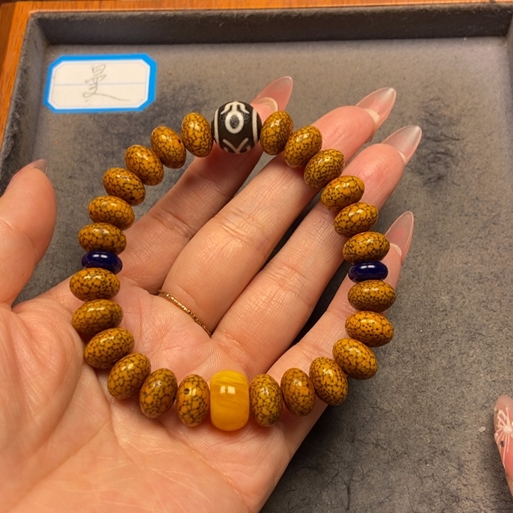 星月菩提吊坠菩提