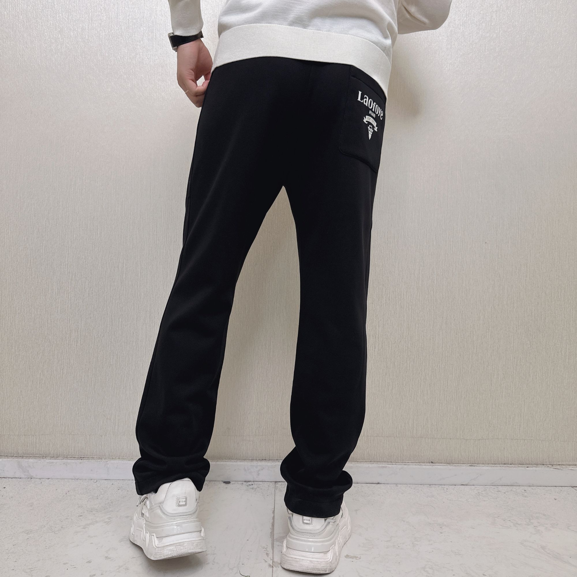 冬季款LAOFOYE简约后兜白字母高级感潮牌奢品高档男士休闲直筒裤