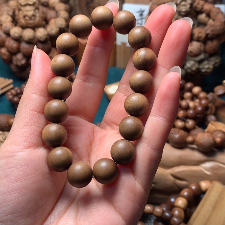 檀香木手串/手链✨老山檀香1.2顺纹瑕