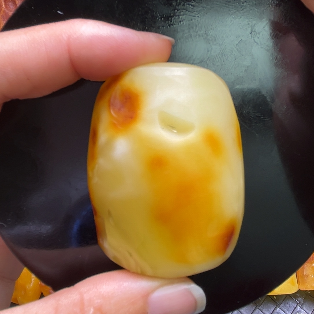莫***言定制琥珀未镶嵌琥珀蜜蜡原石定制有瑕