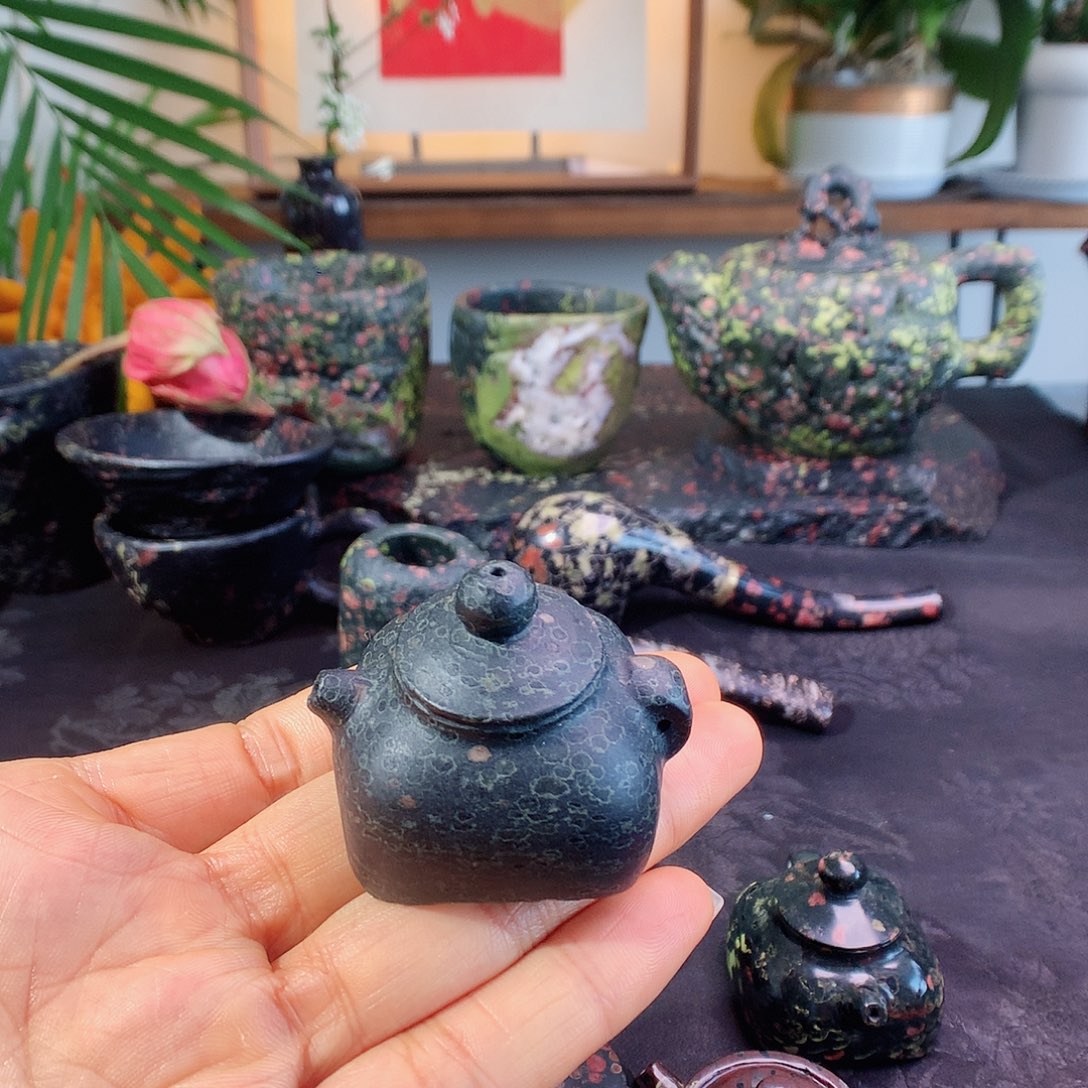 安山玉安山玉玉安山玉