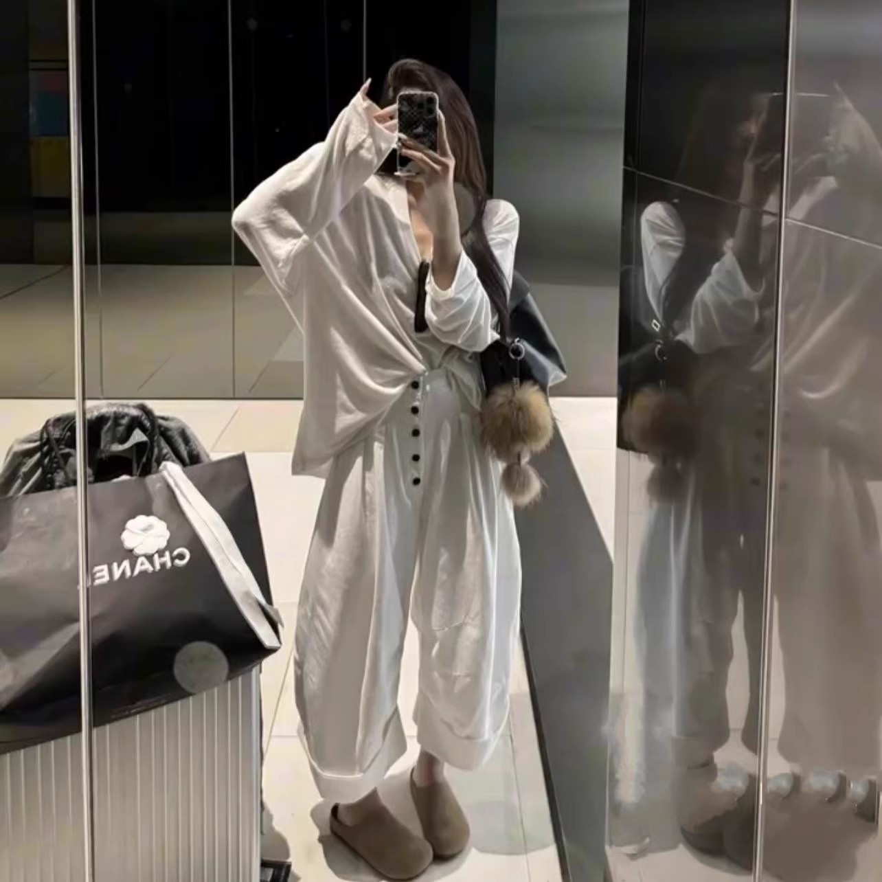 慵懒风正肩V领长袖T恤女秋季大码胖mm松弛感宽松显瘦内搭打底上衣