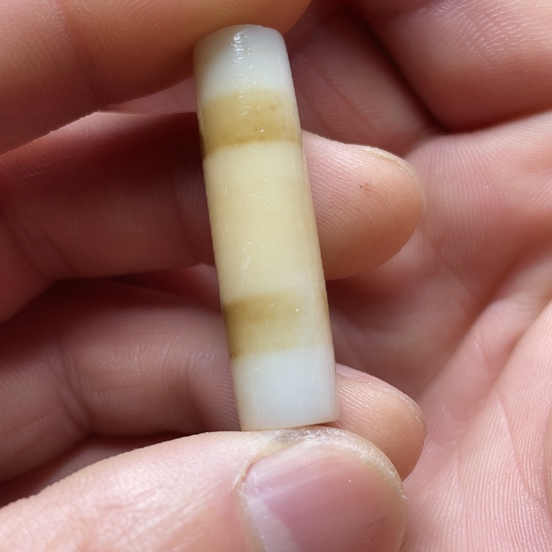 玛瑙/玉髓颈饰未镶嵌自****鱼