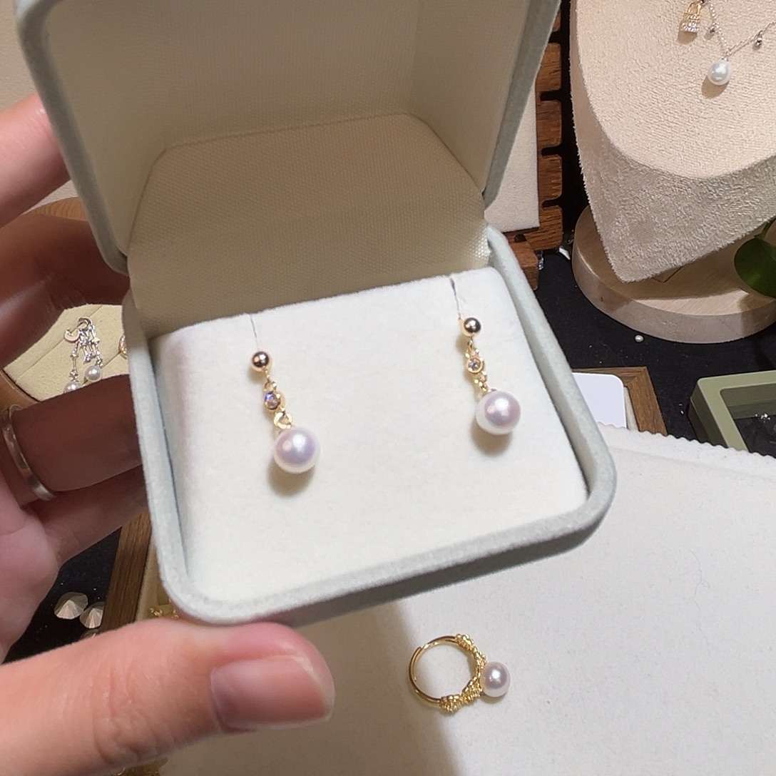 银S925镶嵌耳饰淡水珍珠