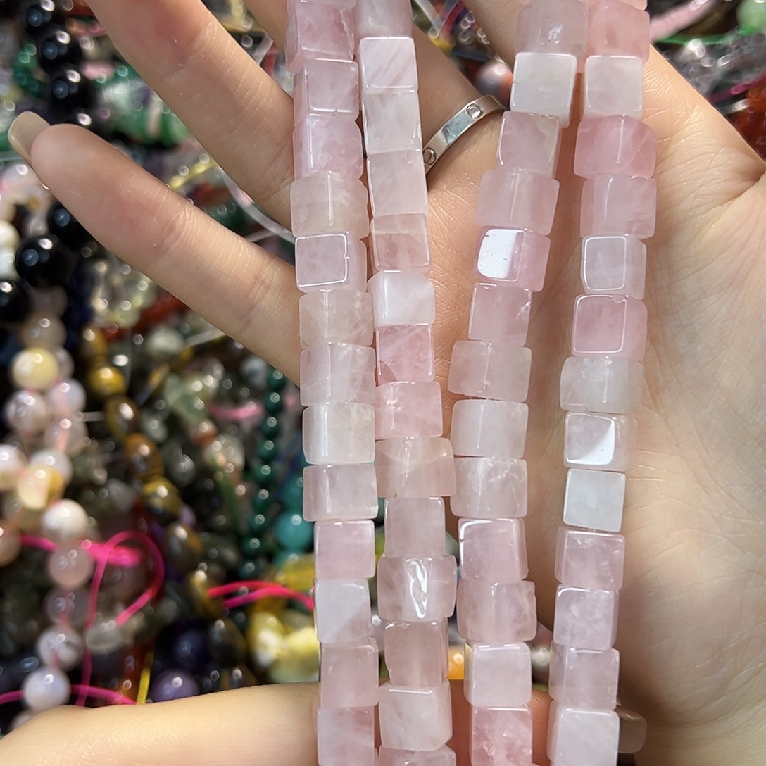 玛瑙/玉髓合金珠宝半成品粉水方糖一条