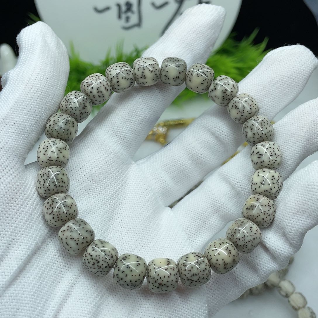 星月菩提手串星点货10