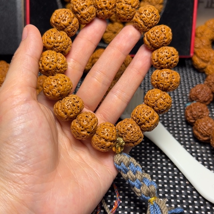 金刚菩提手串18梅花