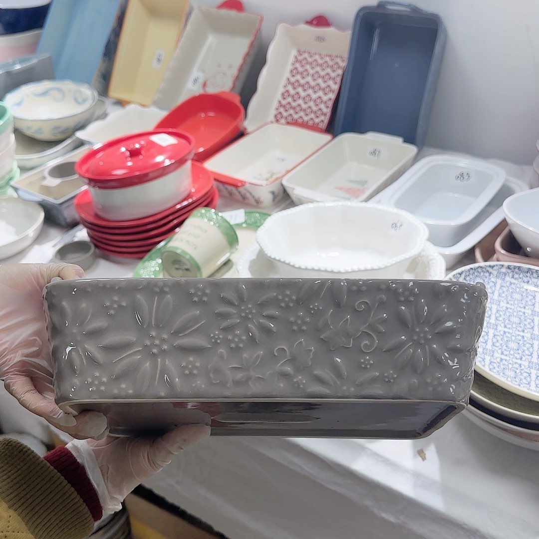 瓷片1个。               